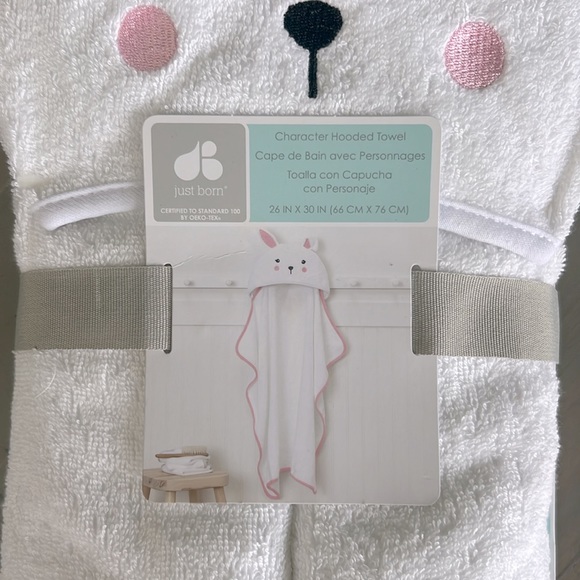 🐰🆕 Easter Bunny Hooded Towel for Baby. NWT. - Picture 2 of 7